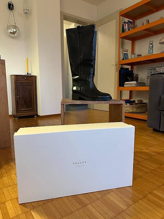 Chaussures femmes: Sézane - Boots – D'occasion à Bern par mir_xp8v 1