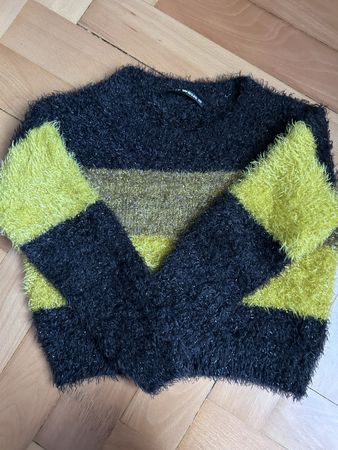 Fluffy Glitter Sweater Tally Weijl, Gr. XS, Black Gold Green