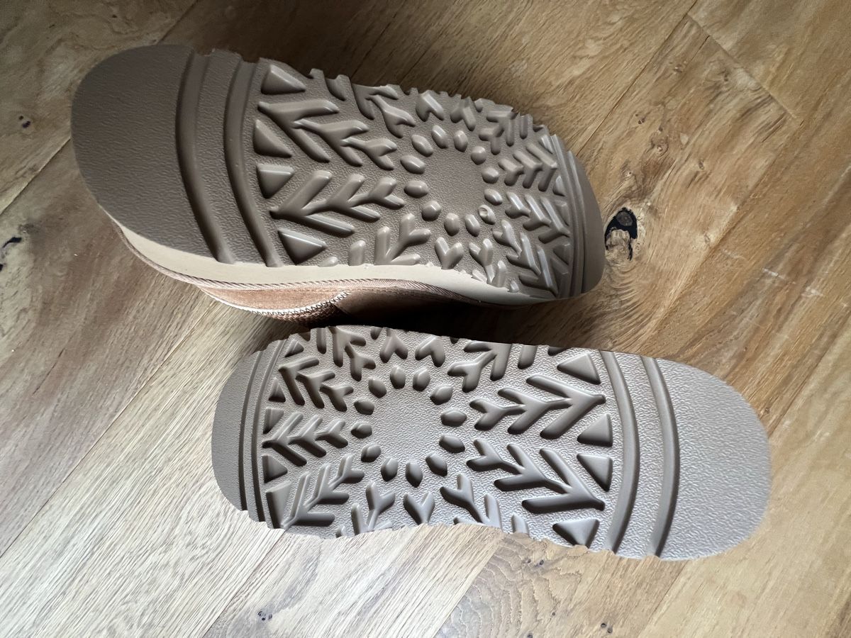 Camel Scarpe da donna: Sneakers camel – Nuovo e nell'imballaggio originale da Stettlen venduto da ich_biete_mit_3006 3