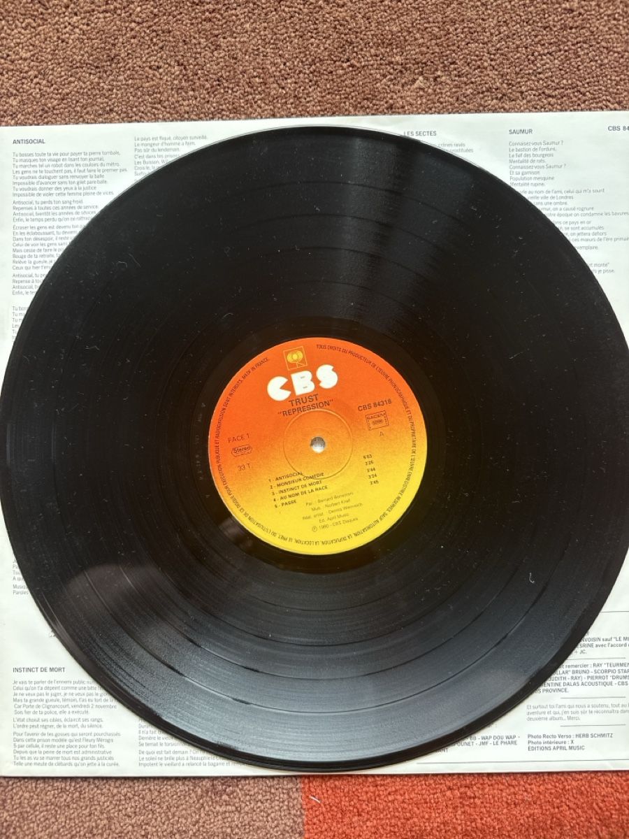 Dischi in vinile: Trust Répression Antisocial France LP – Usato da Givisiez venduto da My_favorite_shop 3