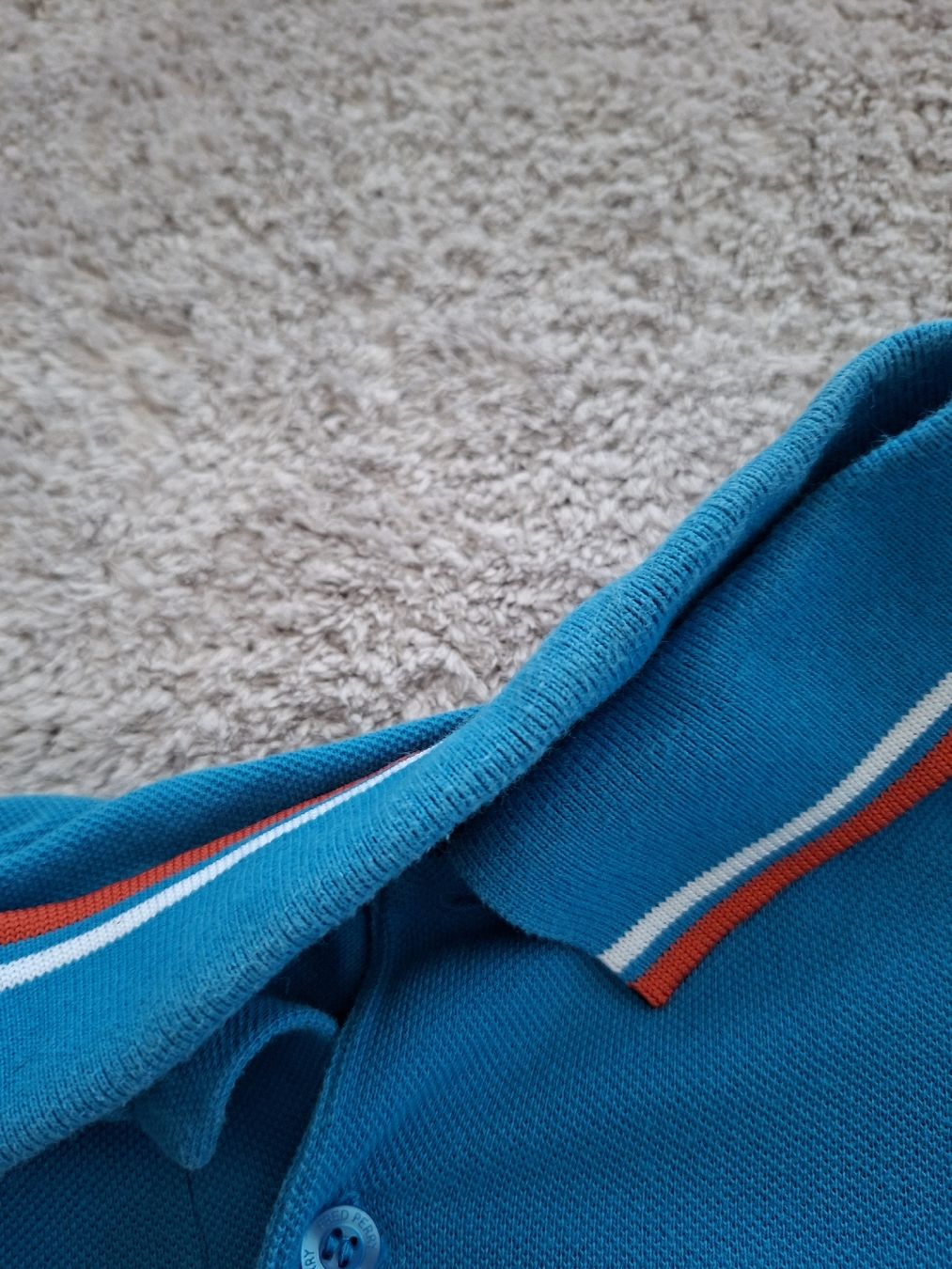 Fred Perry Magliette Polo: Polo Fred Perry bleu taille L slim – Usato da Renens VD venduto da ser_j2fn 6