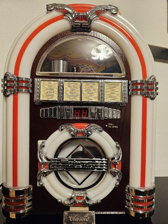 Jukebox (Neu (gemäss Beschreibung)) in Dornach für CHF 26 – mit ...