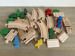 Holzeisenbahn Set &  Zubehör guter Zustand                 