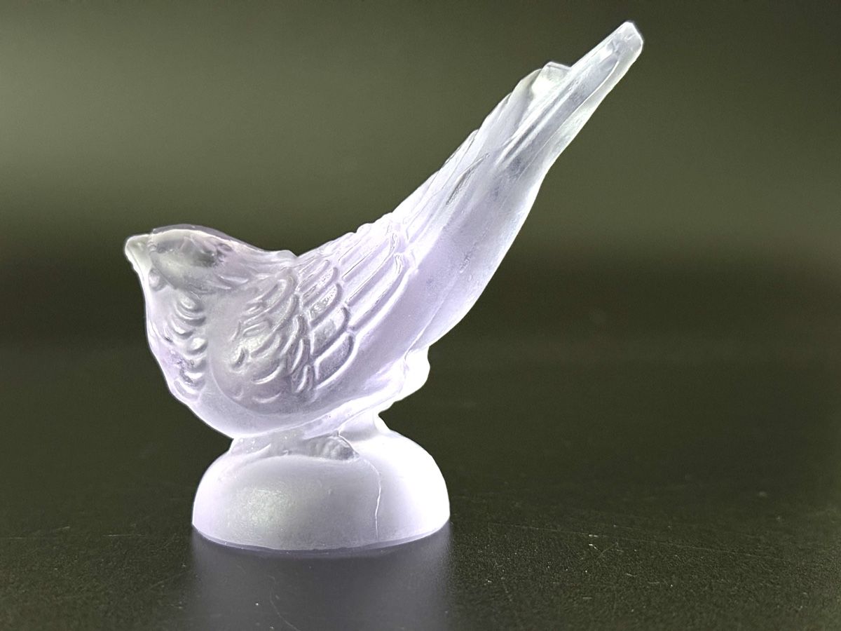 Statuette: Tschechischer Glasvogel, der seine Farbe wechselt  – Usato da Luzern venduto da downtonabbey 2