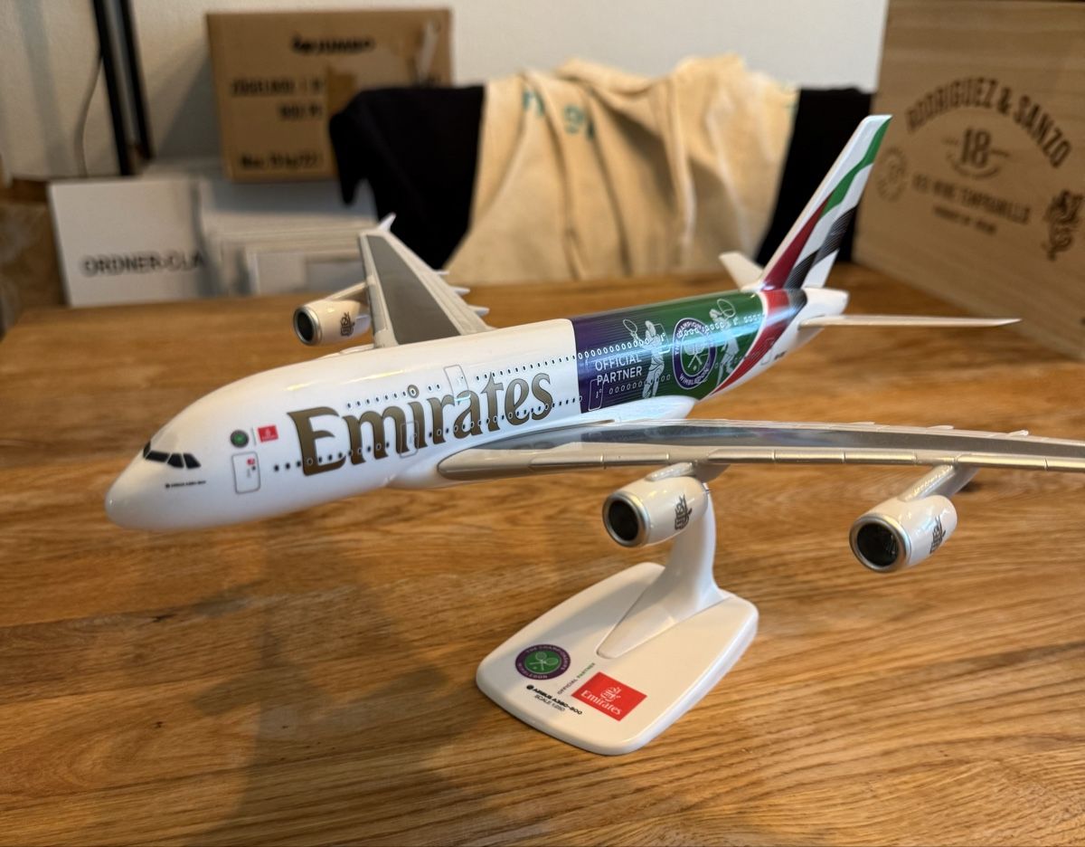 Kit di modellismo & Modellini statici: Emirates Modell 1:250 Wimbledon Livery – Usato da Dietwil venduto da SumSum13 1