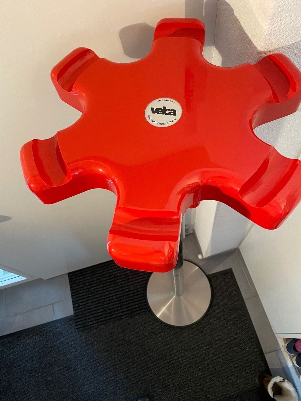 Guardaroba: Porte-manteau vintage Velca 1970 – Usato da Les Genevez JU venduto da fabliane 4