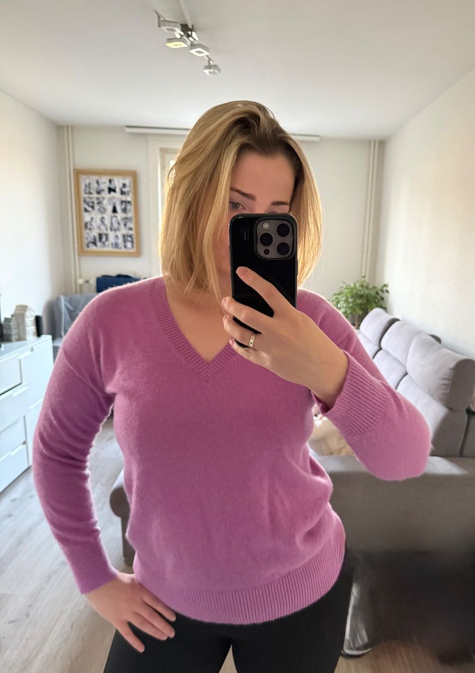 Top: Pull en cachemire rose lilas s – Usato da Payerne venduto da kni_w6xk