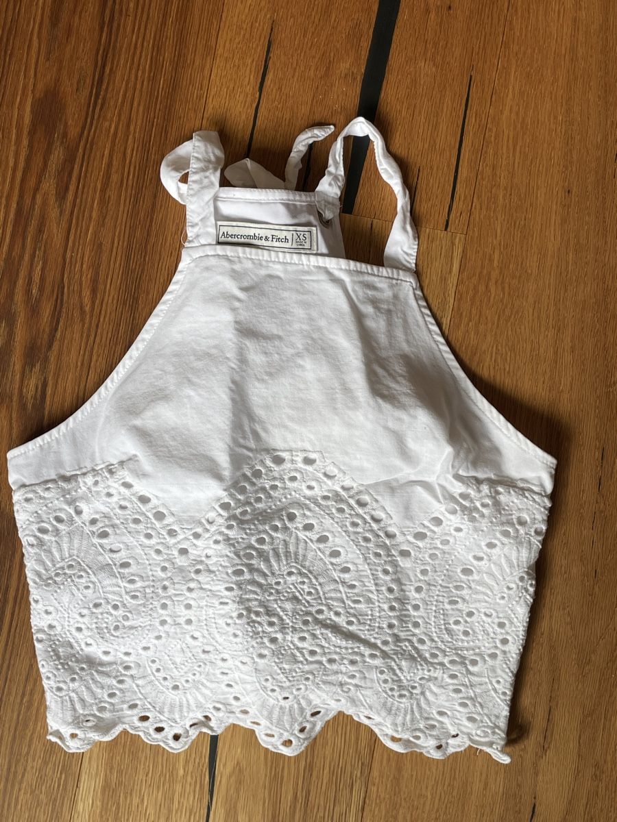 Abercrombie Tops: Abercrombie & Fitch Top Weiss – Gebraucht aus Weinfelden von aline.brc