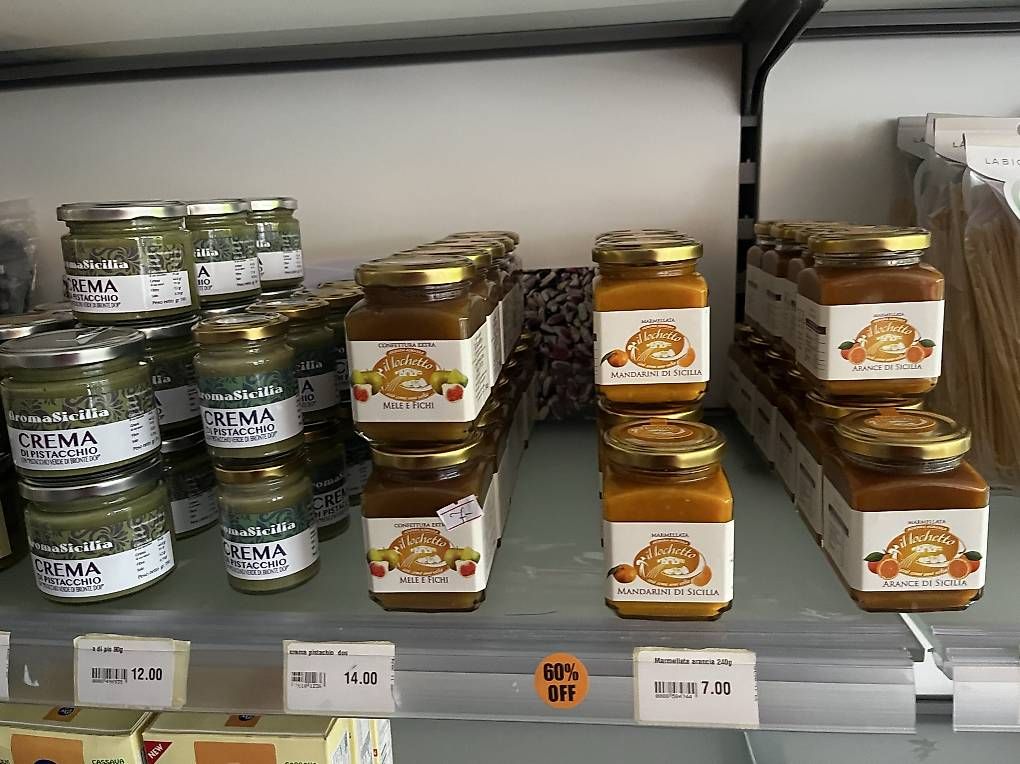 Cibi & Specialità: Pesto et crème de pistache  – Nuovo e nell'imballaggio originale da Pully venduto da yaa_rm7x 2