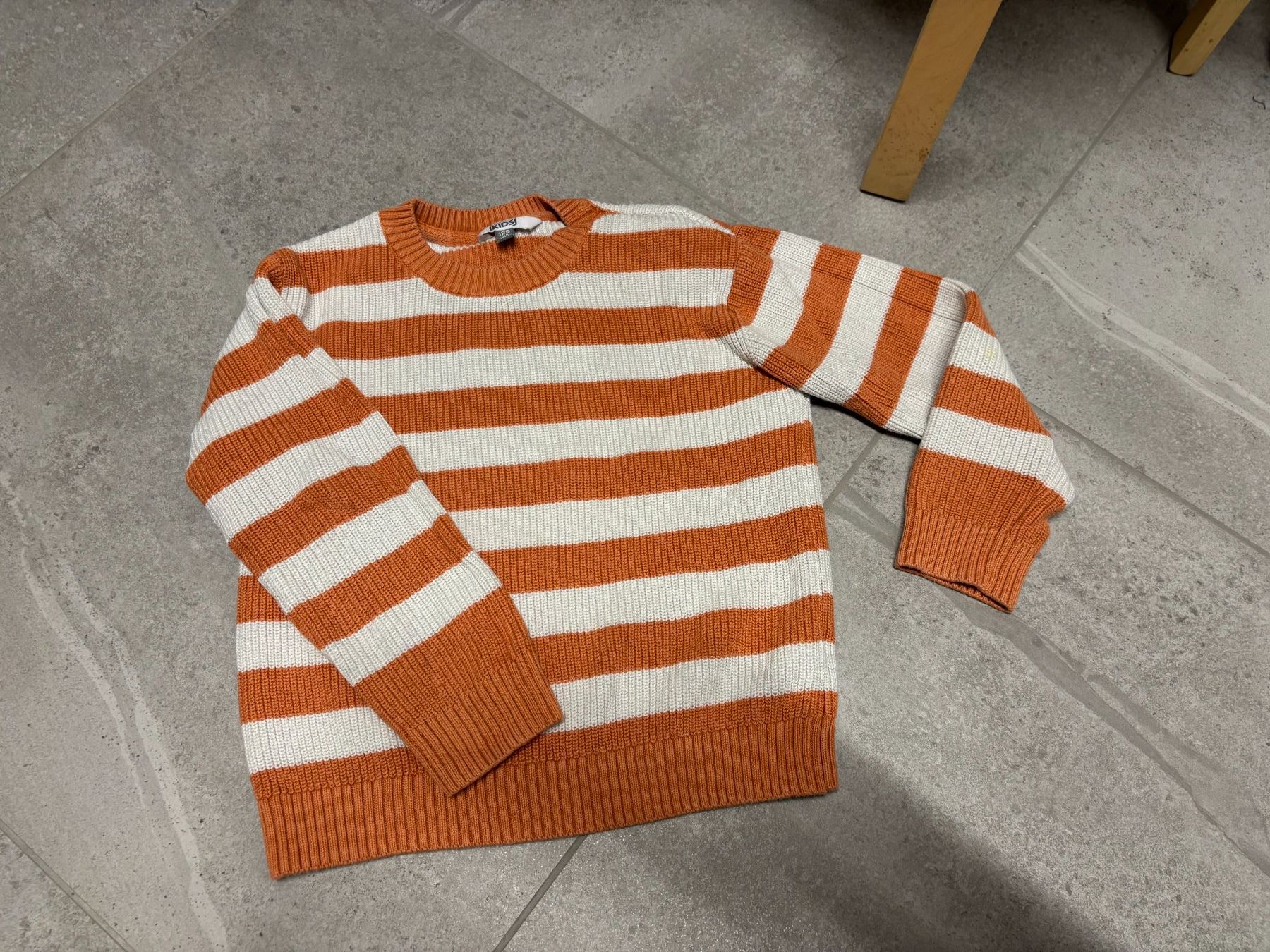 Maglioni & Felpe: Pull 128 – Usato da Salvenach venduto da gwenwywar