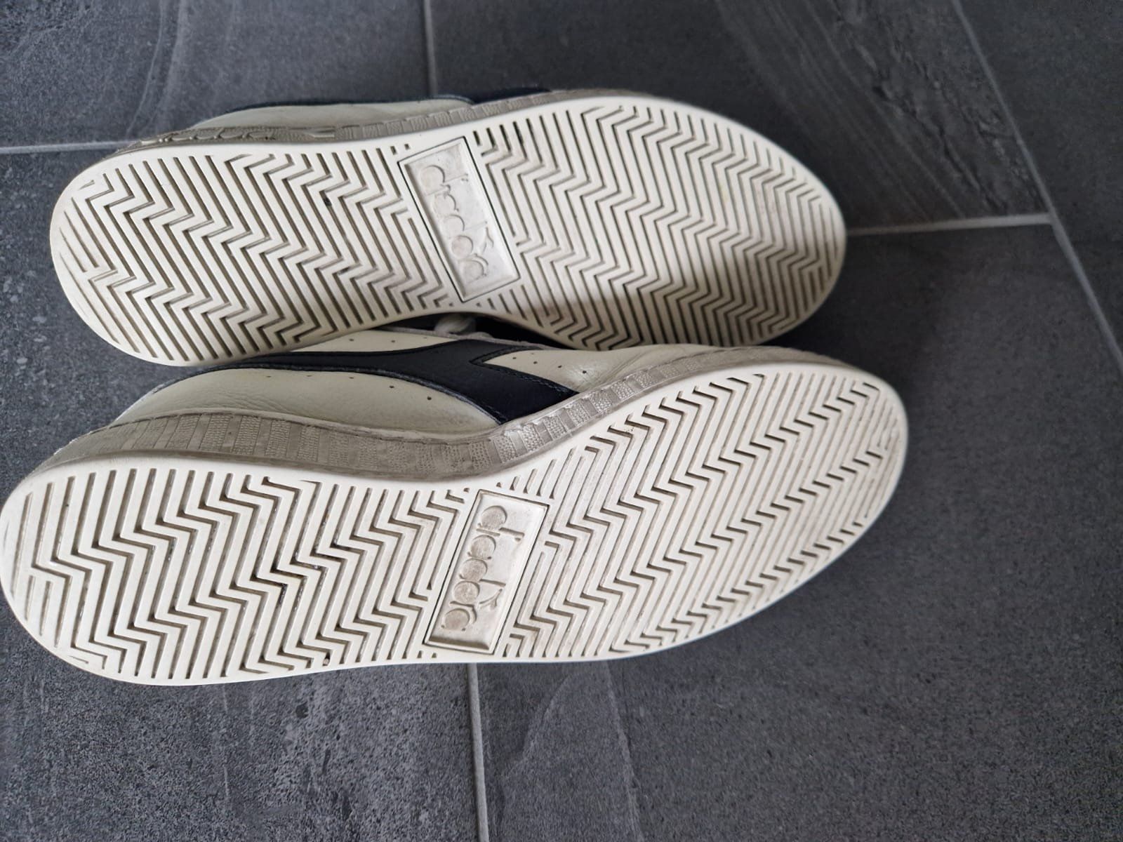 Diadora Scarpe da uomo: Diadora Sneaker Grösse 42,5 – Nuovo (secondo la descrizione) da Basel venduto da RobertoMansella84 1