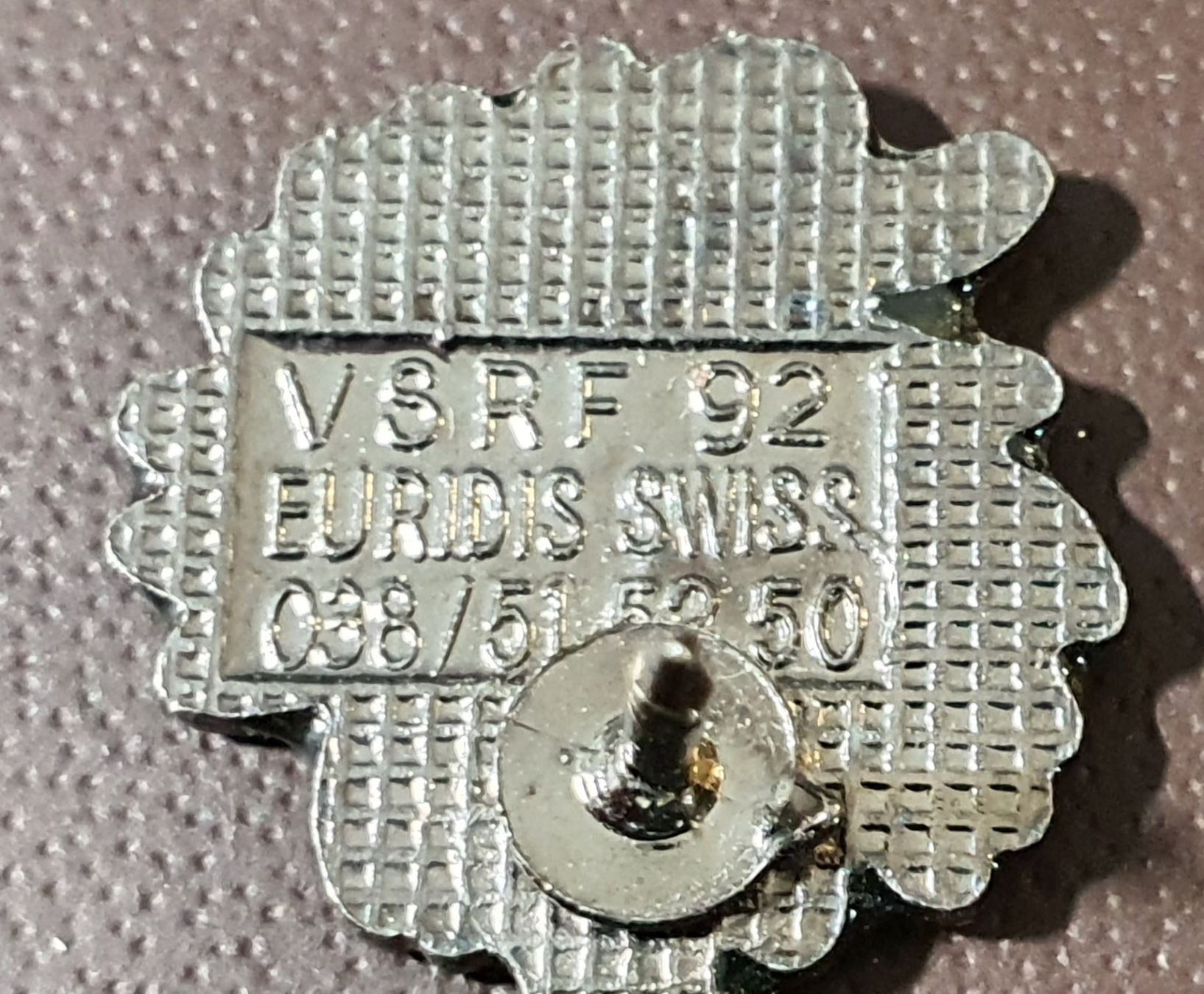 Plaketten & Abzeichen: Q627 - Pin Blume LDS 1992 VSRF – Gebraucht aus Reinach BL von Boston-Verkauf 1