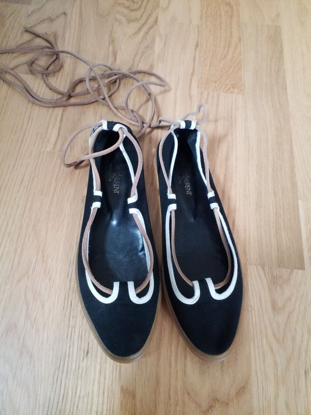 Saint Laurent Scarpe da donna: Yves Saint Laurent shoes – Usato da Luzern venduto da _Lobster_