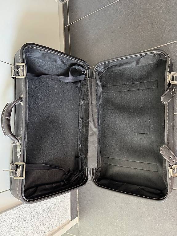 Valigie: Vintage Lederkoffer  – Usato da Zürich venduto da justin27 1