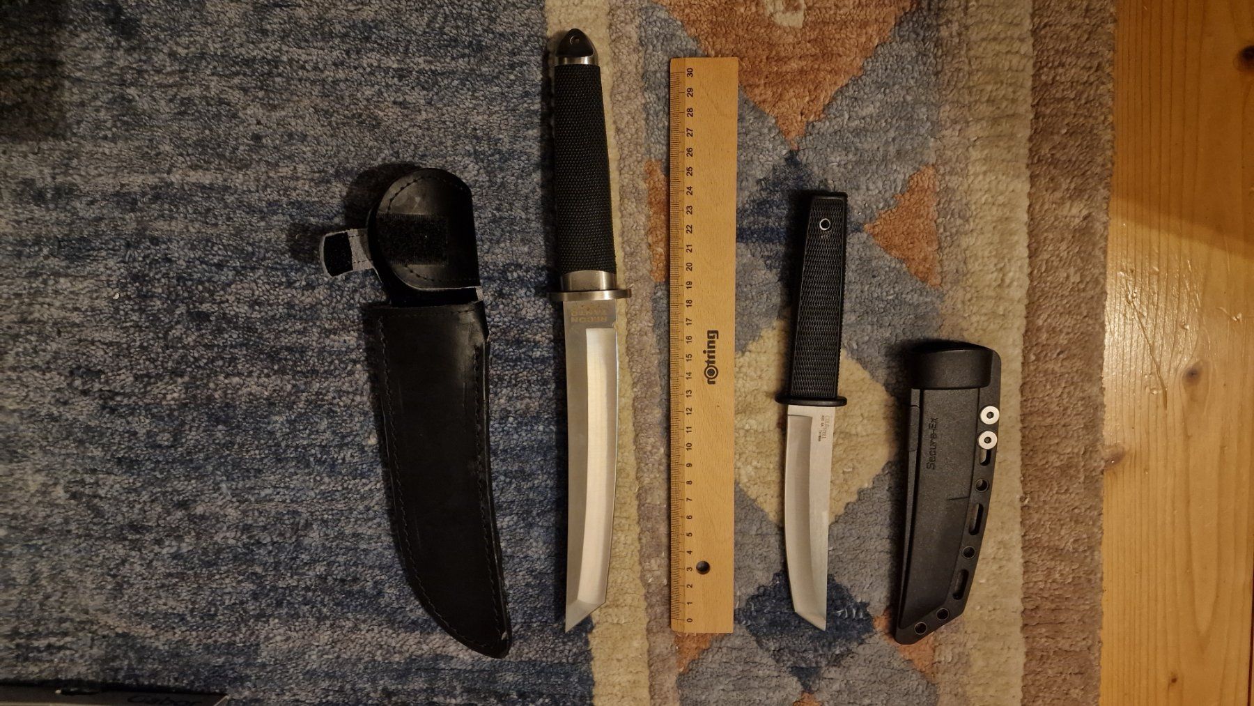 Arte internazionale: 2 Kleine Katanas – Usato da Zürich venduto da Frost. 4