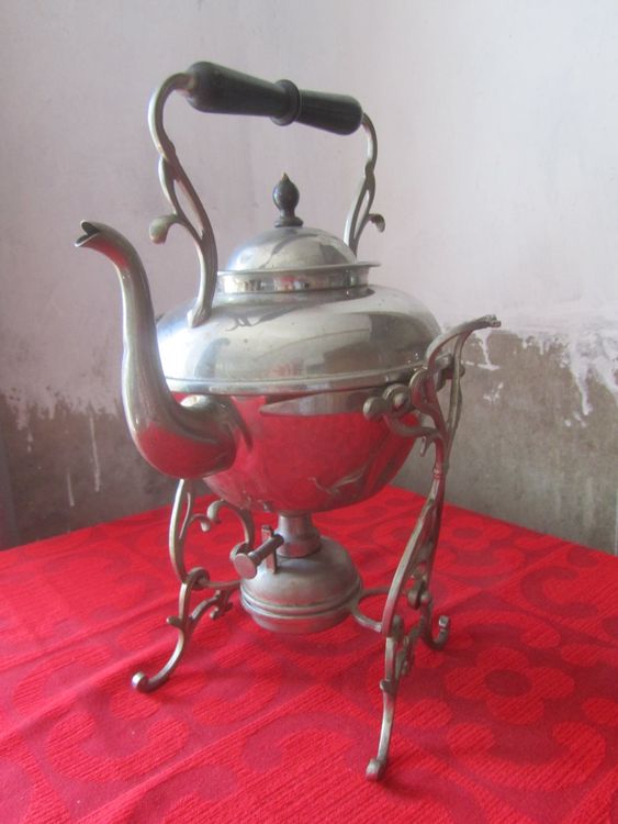 Teekanne Mit Stovchen Vintage