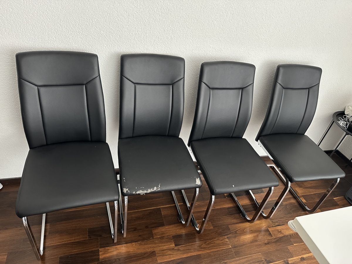 Tavoli: Esstisch + 4 Stühle – Usato da Frauenfeld venduto da mfera 3