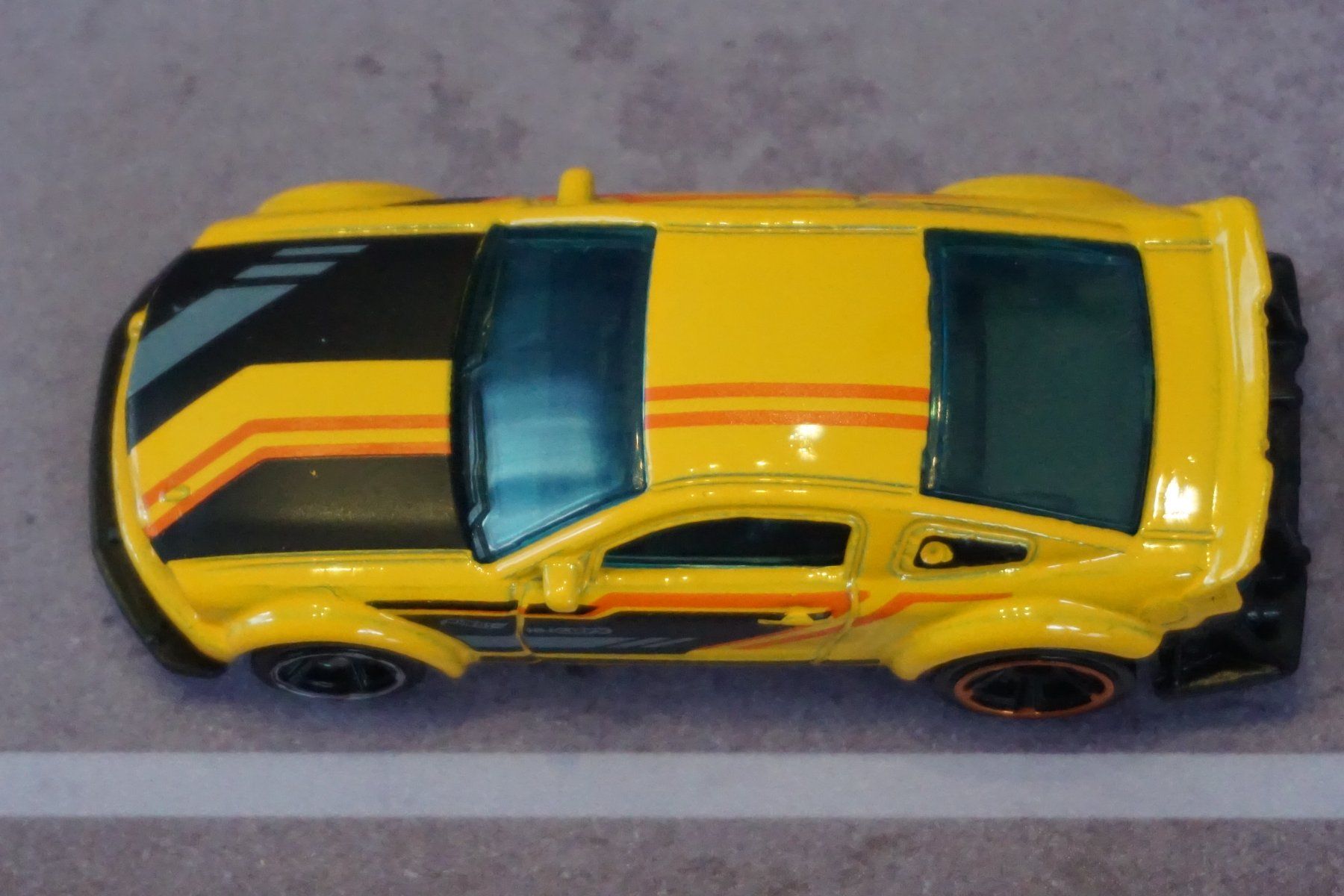 Hot Wheels Modellini d'auto: HotWheels `06 Ford Mustang COOL !!!!!!!!!!! – Usato da Reiden venduto da Doppeldecker69 4