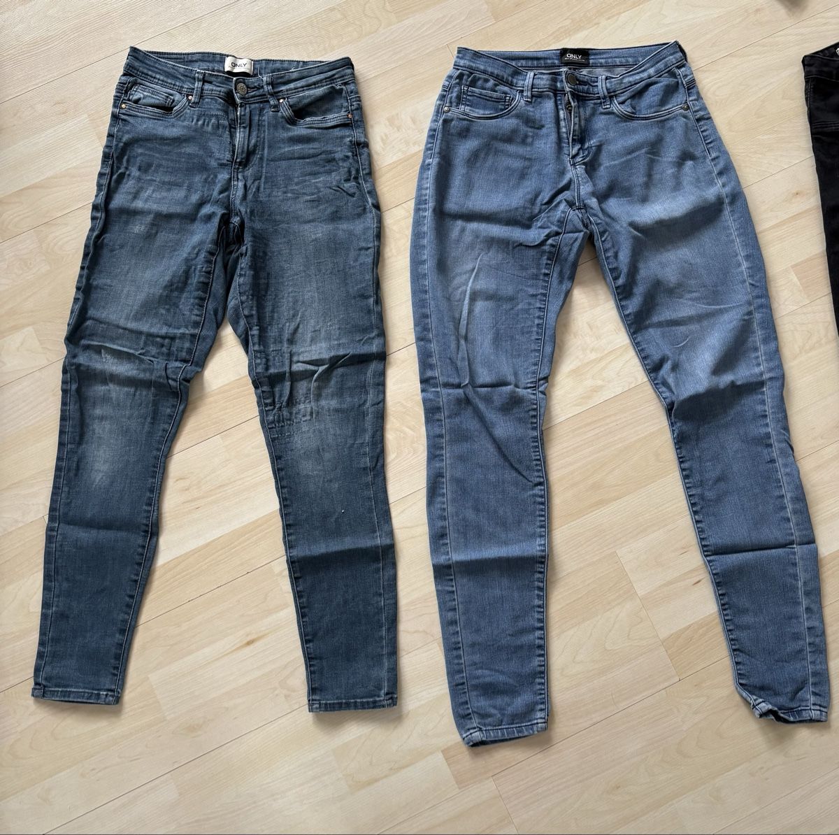 Tally Weijl Lotti di vestiti: 5x Pullover und 5x Damen-Jeans, Grösse XS/S – Usato da Meisterschwanden venduto da beauty26. 4