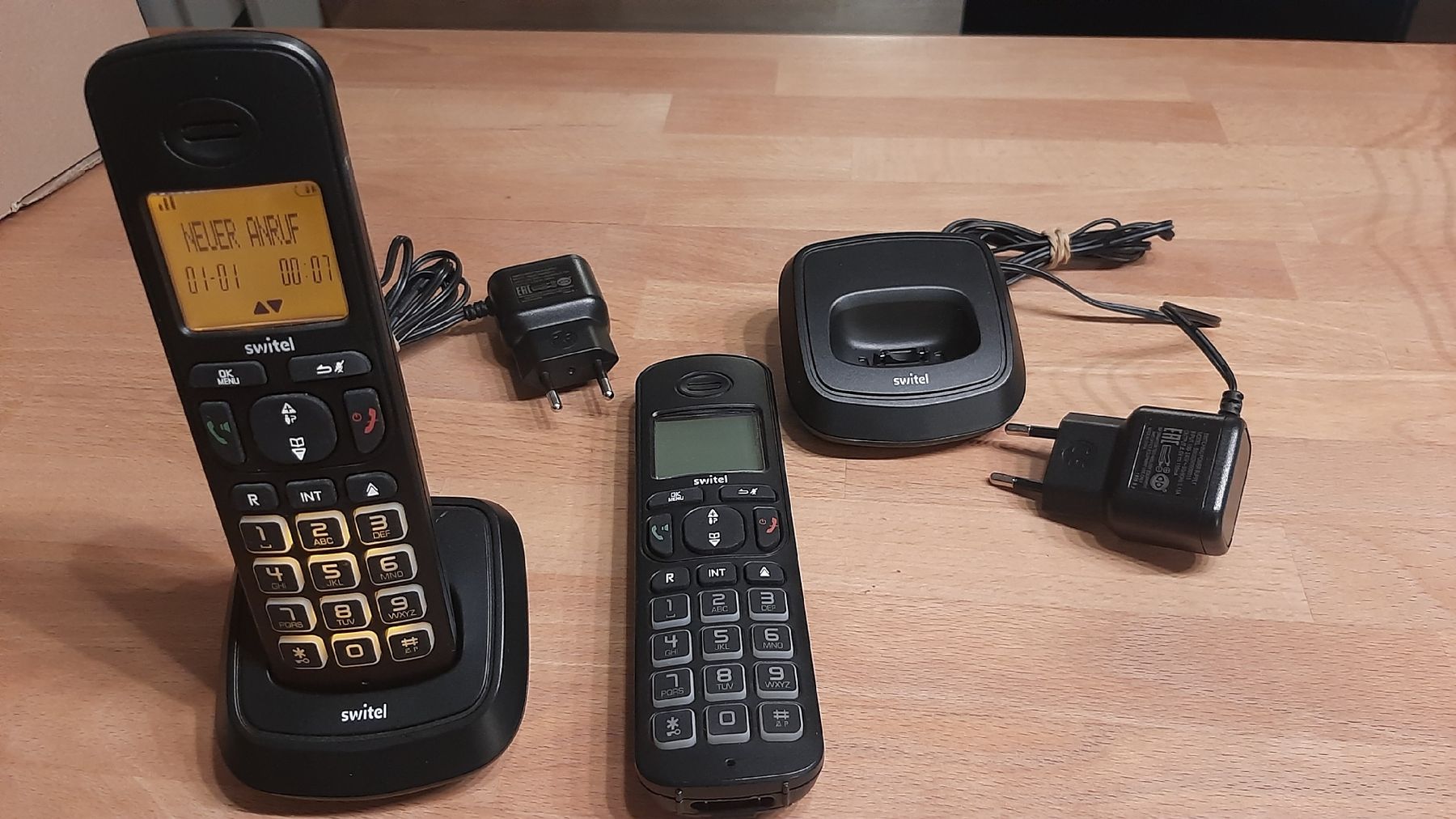Switel Téléphones: Switel DECT Telefon (2 Stück) – D'occasion à Wallisellen par Trapkoeb