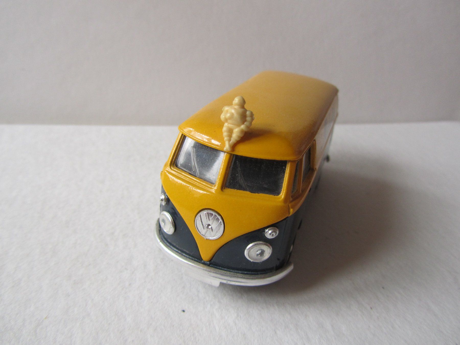 Solido Modellini d'auto: VW Combi Michelin, Solido – Usato da Weiningen ZH venduto da dietsch57 2