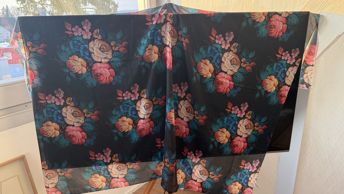 Foulard & Sciarpe: Floral Print Scarf - Lightweight, Perfect for Spring – Nuovo (secondo la descrizione) da zug venduto da Inaar 2