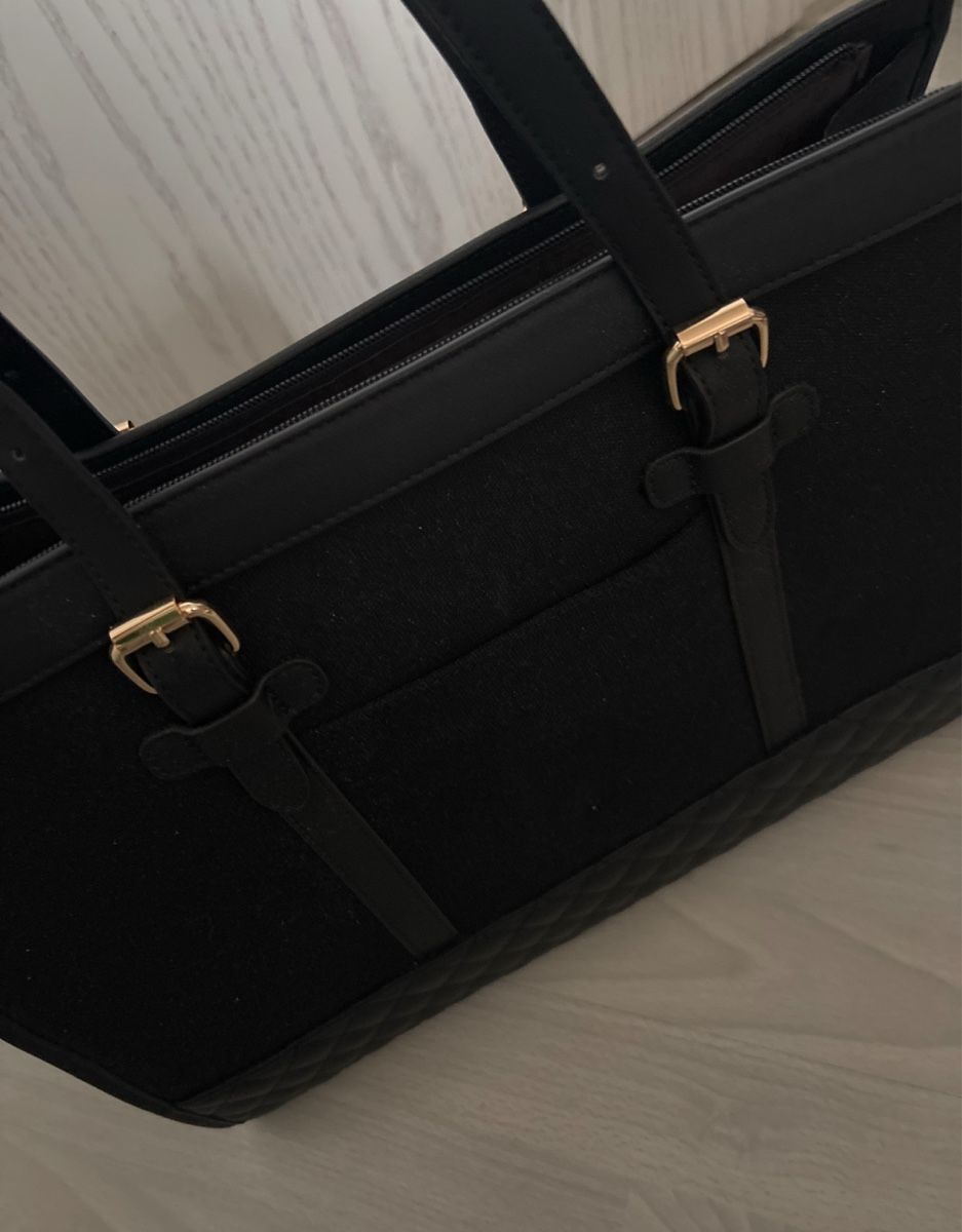 Borse da donna: Tasche  – Nuovo (secondo la descrizione) da Fislisbach venduto da secondhandF 2