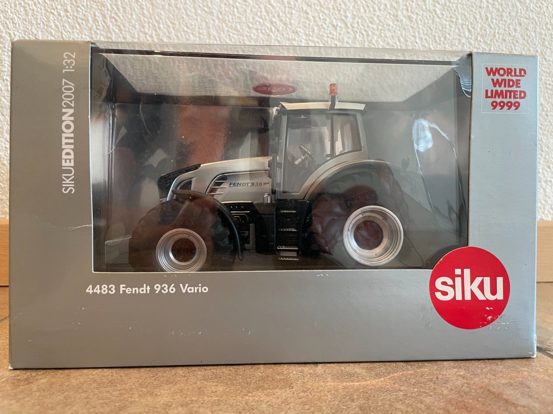 Fendt Trattori: SIKU Fendt 936 Vario – Nuovo e nell'imballaggio originale da Kreuzlingen venduto da Stefan1150 4