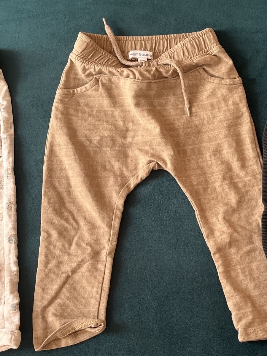 Ensembles coordonnés: Lot pantalons souples 18mois – D'occasion à Travers par adr_qyj5 2