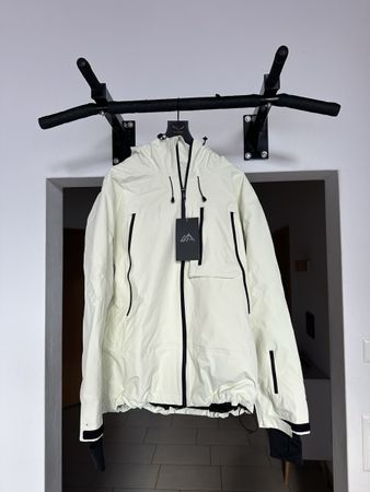 Ski /snowboard jacket