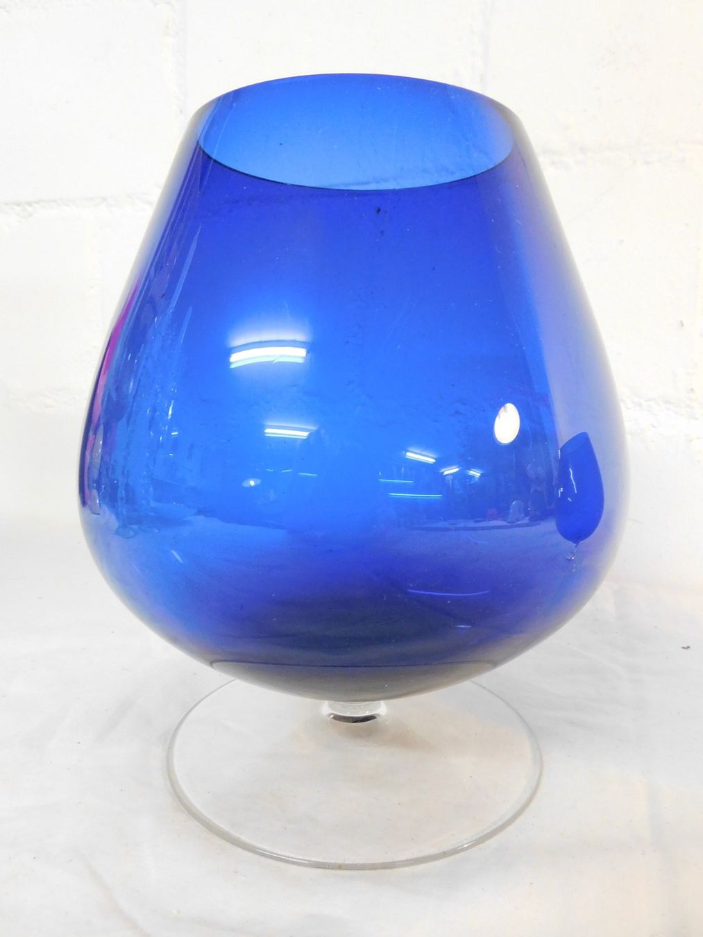 Vasi & Recipienti: 2 Kobaltblaue Glasvasen, Vintage – Usato da sursee venduto da trilli-tralli 4