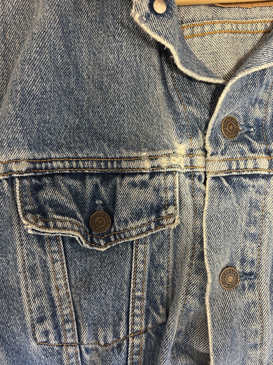 Levi's Vestes: Levis Oversized Light Blue Jean Jacket Size S-M – D'occasion à Zürich par Secondhanddealer 3