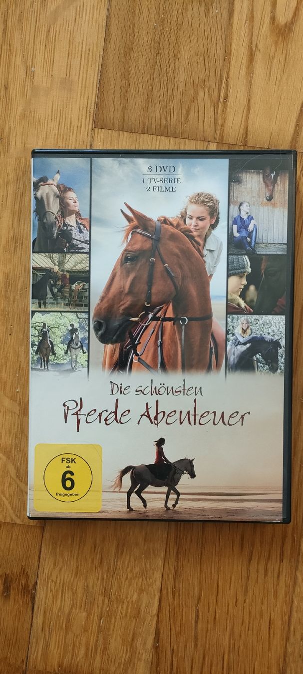 Tutti i DVDs: Pferdefilme – Usato da Mönchaltorf venduto da Icelandichorse