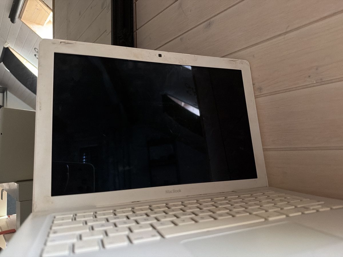 Apple Notebook: Alter Macbook – Difettoso da Winterthur venduto da zwa_tr97 3