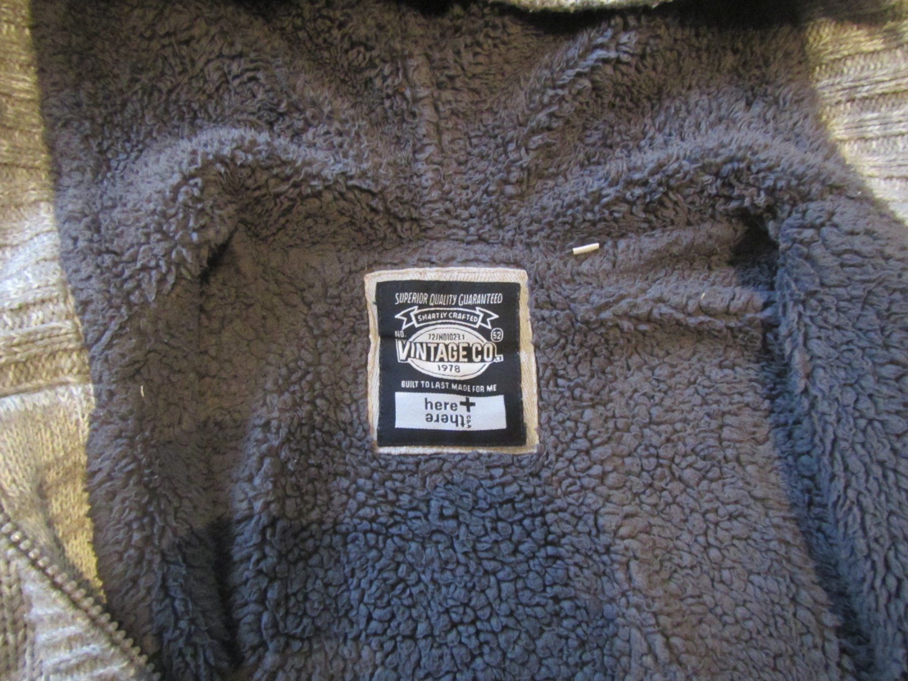 C&A Giacche & Cappotti: Warme Strickjacke 134/140 – Usato da Muri b. Bern venduto da araucaria 4