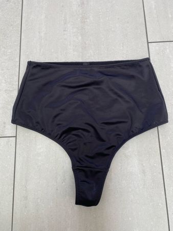 NEU Shaping-String Esprit Gr. S Bauch Minimizer