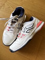 Chaussures de sport décathlon Artengo taille 39