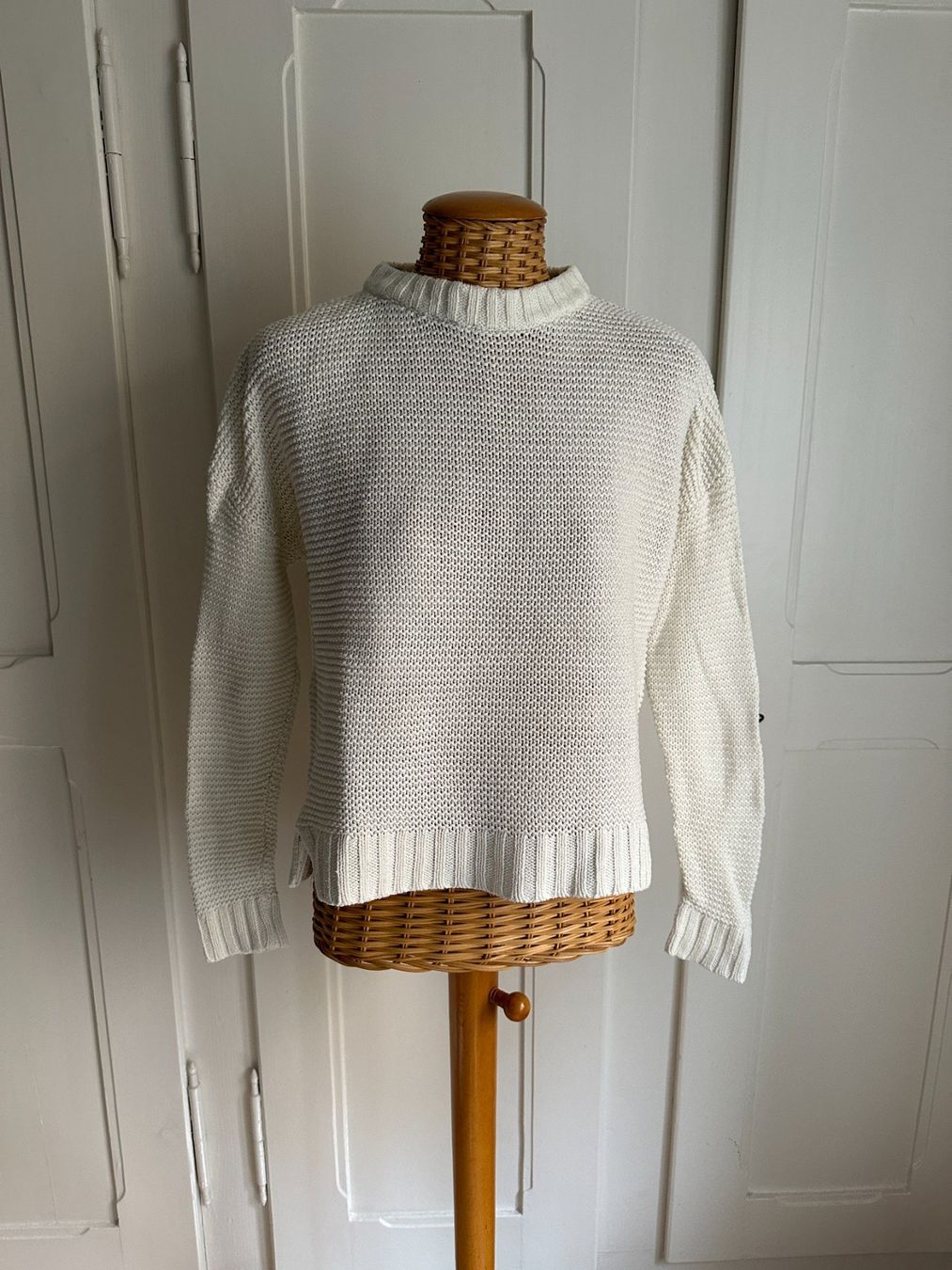 Mango Maglioni & Felpe: MANGO - Strickpullover weiss S – Usato da Zürich venduto da Diazaio