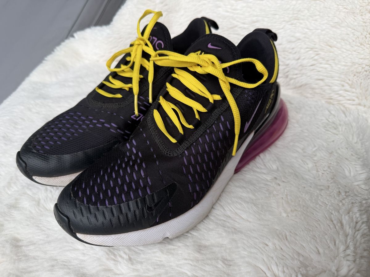 Nike Chaussures hommes: Die Nike Air Max 270 Sneaker gr 42.5 – D'occasion à St.Gallen par bubo2008 1
