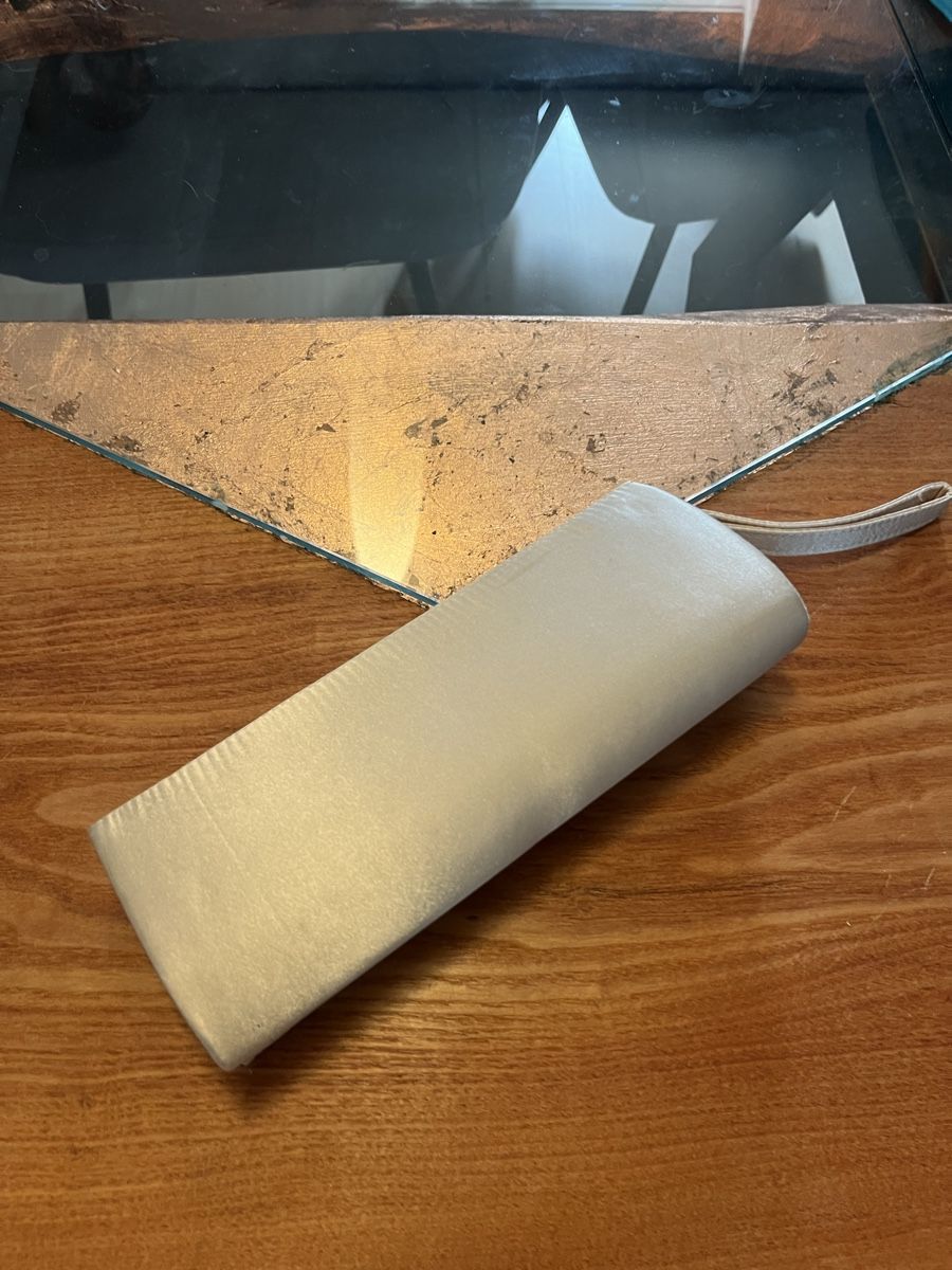 Borse da donna: Clutch Handtasche Silber Glitzer – Usato da Gelterkinden venduto da DominikWeissDesign 1