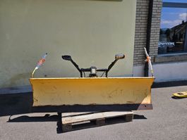 Schneepflug MeyerST-7 hydraulisch gebraucht in gutem Zustand