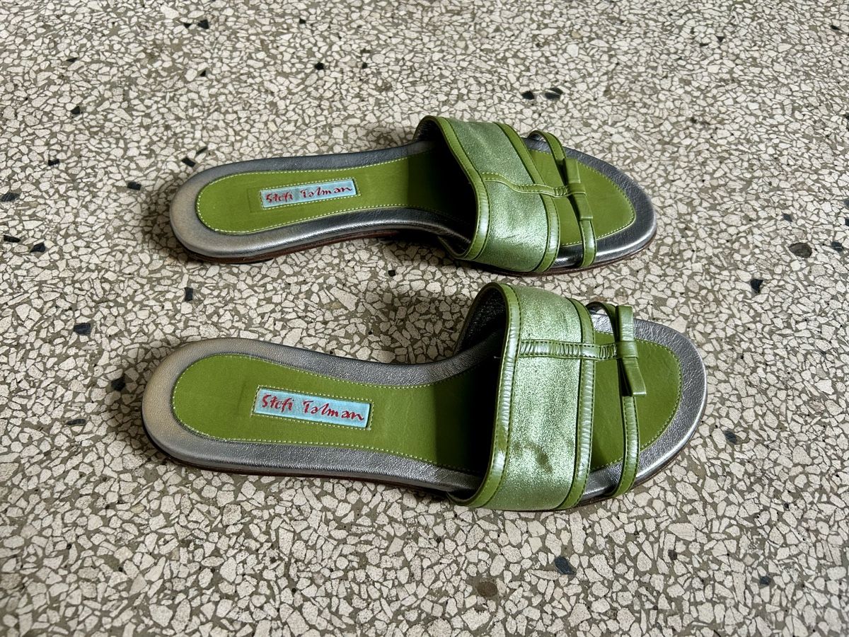 Stefi Talman Damenschuhe: Slipper / Pantoletten Stefi Talman, Gr. 39 – Gebraucht aus Sonvilier von leaduvallon