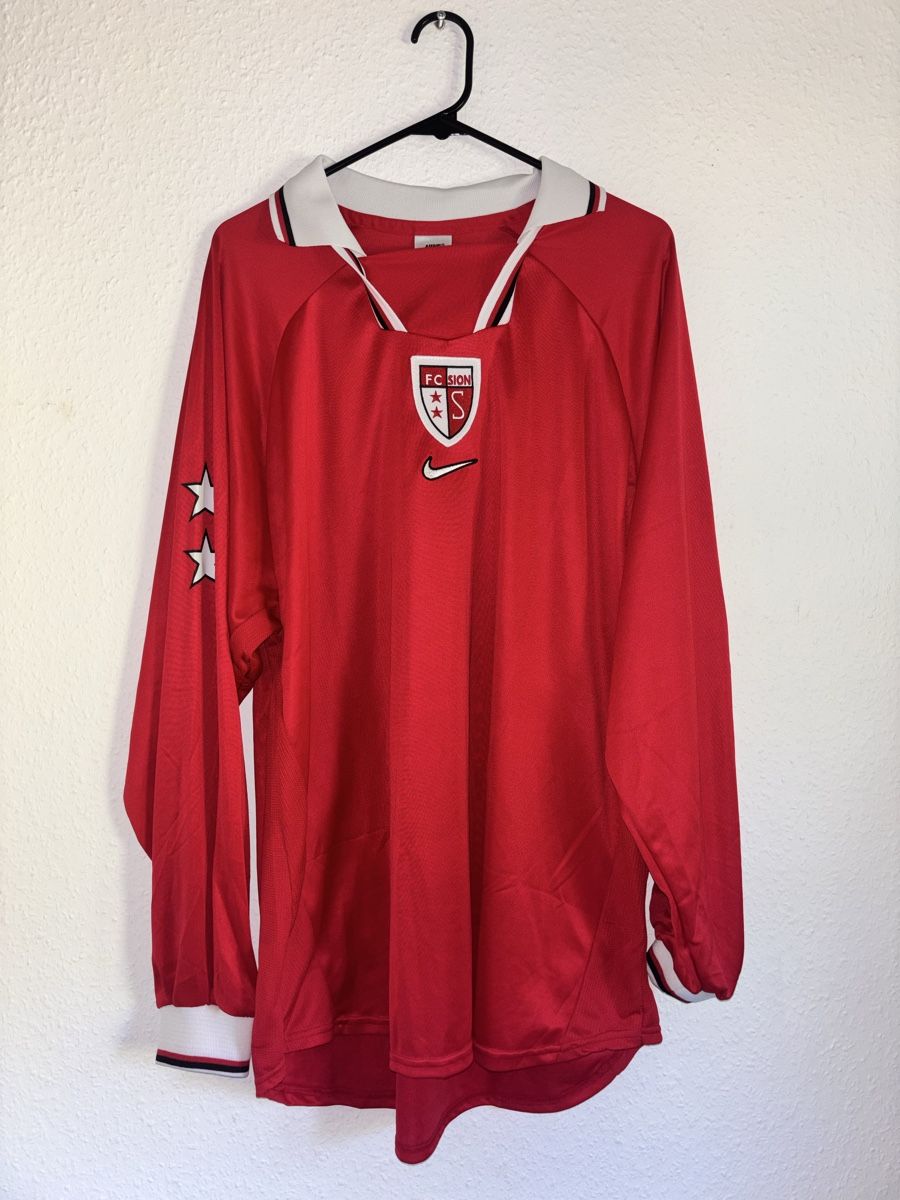 Nike Leibchen & Hosen: Maillot FC Sion 1998 – Gebraucht aus Genève von luc_7zb7