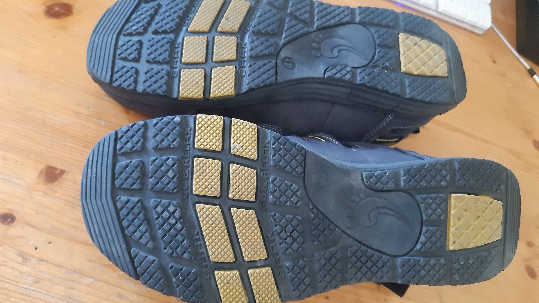 Scarpe da uomo: BAAK Arbeitsschuhe Rene 2 Grösse 41 S1P SRC ESD  – Usato da Oey venduto da Parkplatzbrocki 1