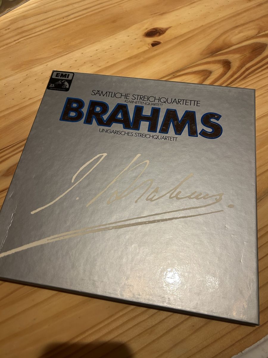 Vinyles: Brahms - String Quartets, Clarinet Quintet. 3LPs. EMI – D'occasion à Haute-Nendaz par Arzak