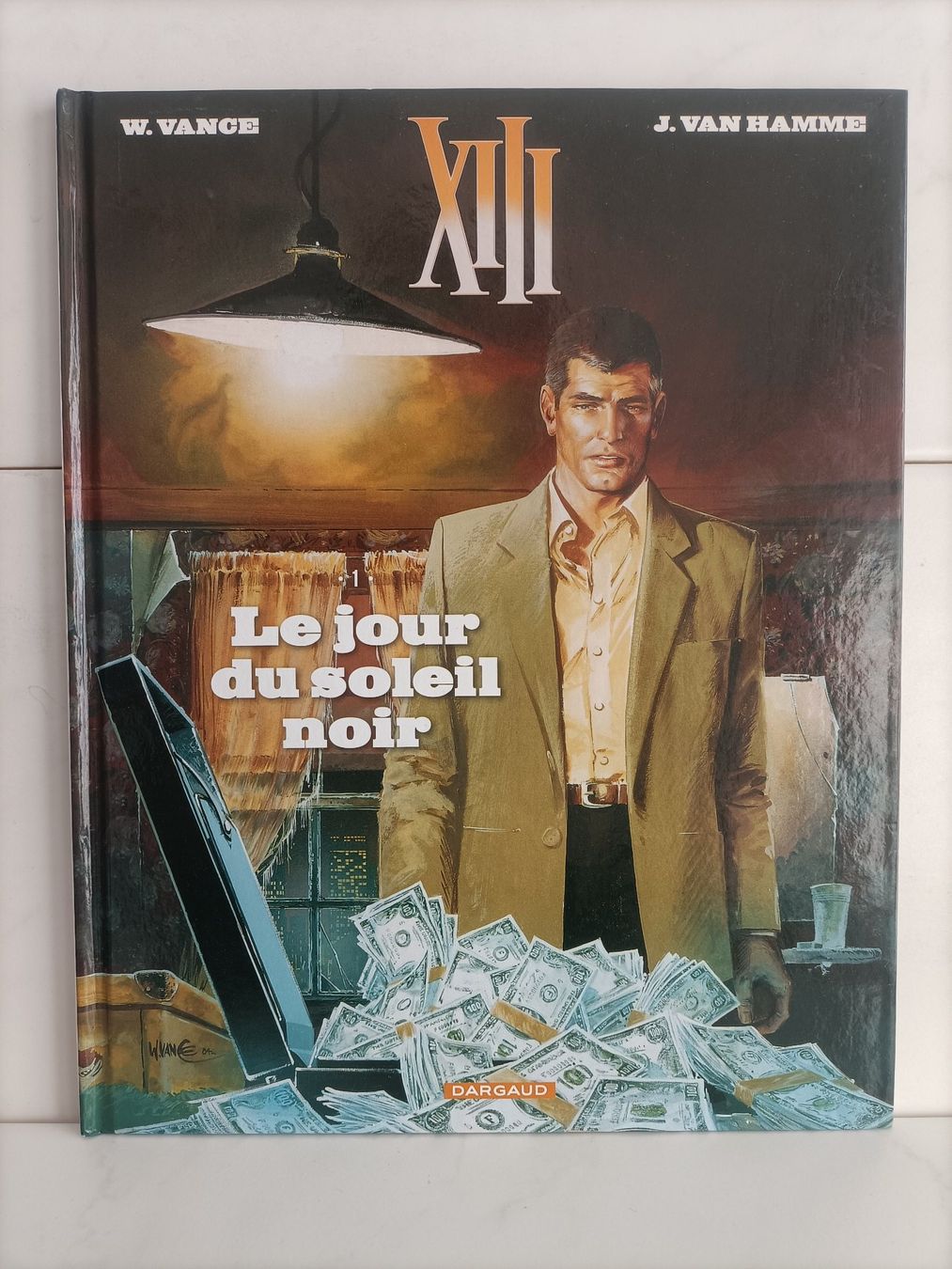 Comics: BD XIII -1- Le jour du soleil noir (version différente) / – Gebraucht aus crans montana von AB3963