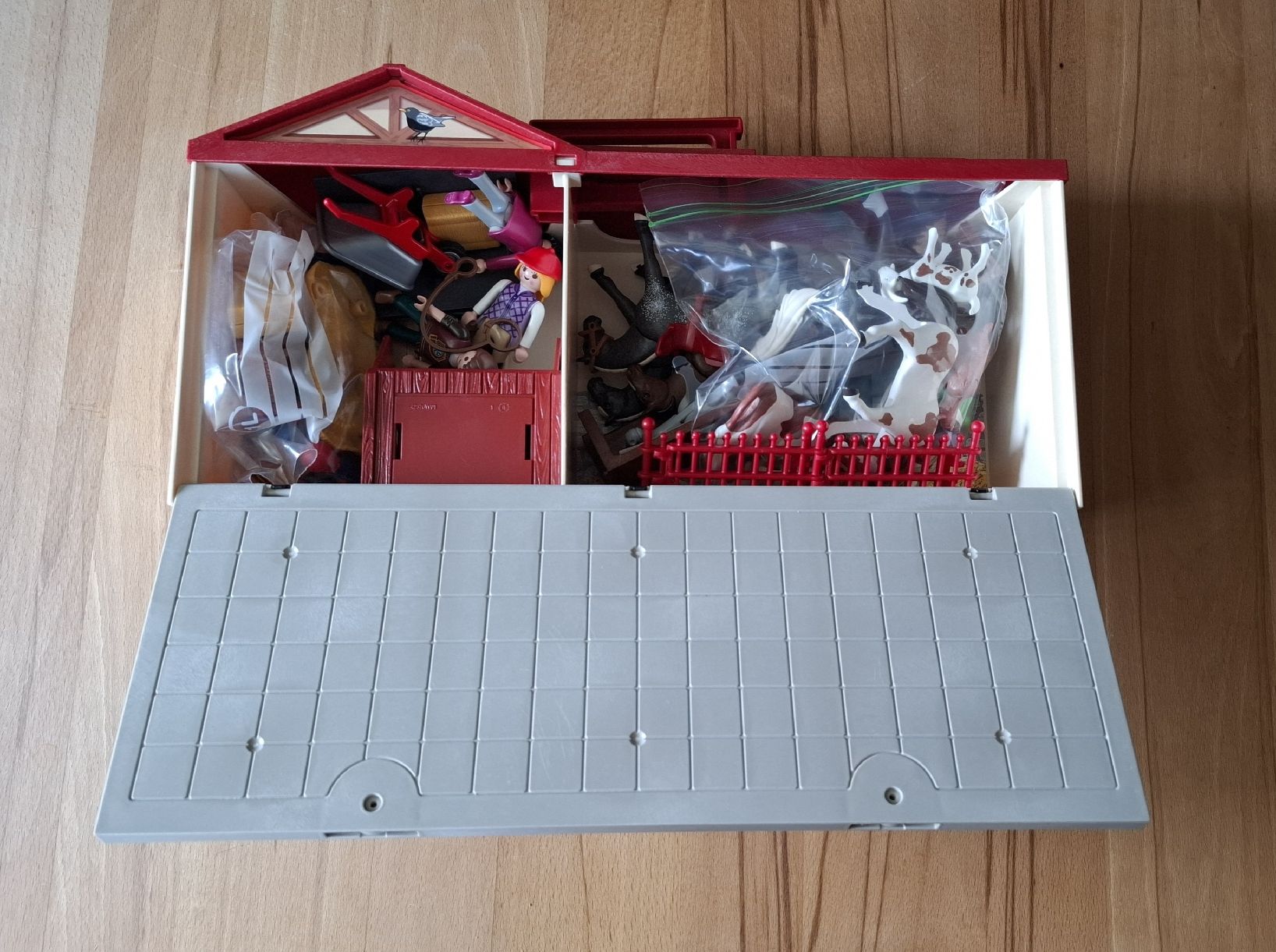 Playmobil Giocattoli: Playmobil Pferdeställe – Usato da Marbach SG venduto da Mmyway 5