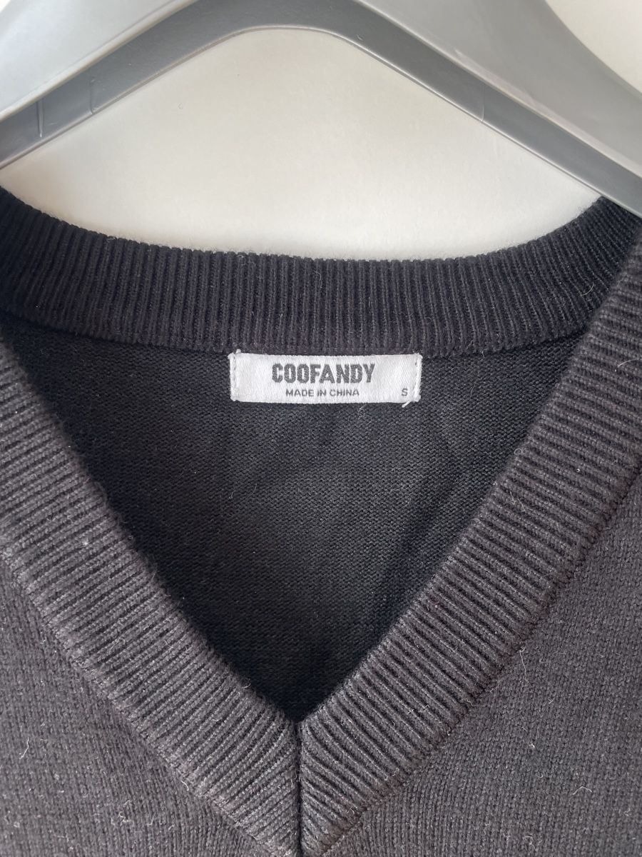 Gilets & Westen: Coofandy Herren Strickweste, Schwarz, Grösse M – Gebraucht aus Basel von lea_d56l 1