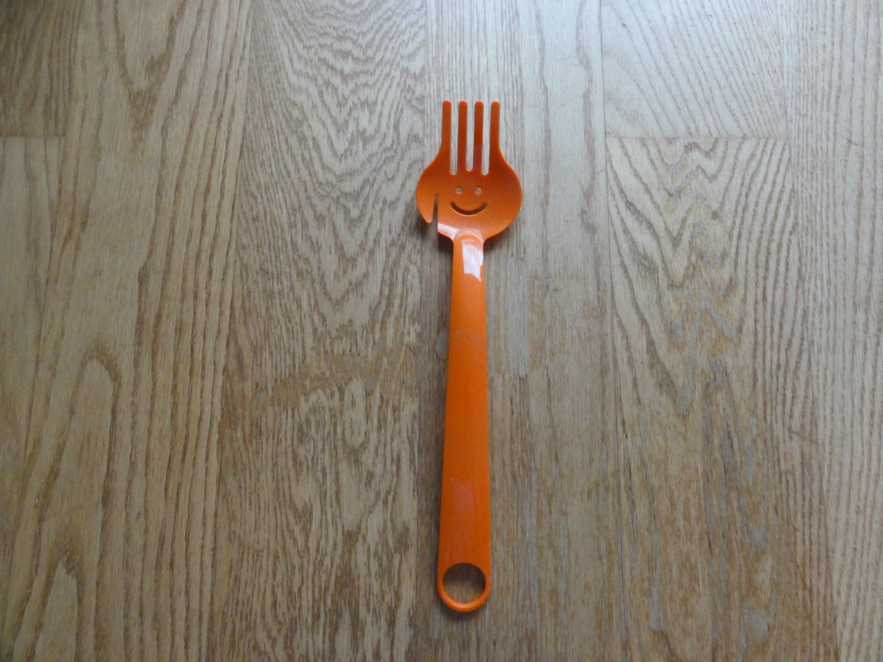 Gabeln: Spaghetti-Gabel – Gebraucht aus Riedholz von Taweva