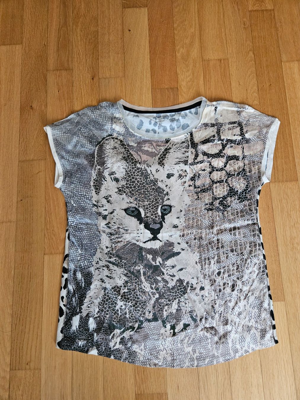 T-shirt: 5 Stk. Damen T-Shirt's – Usato da Möriken AG venduto da pam66 1
